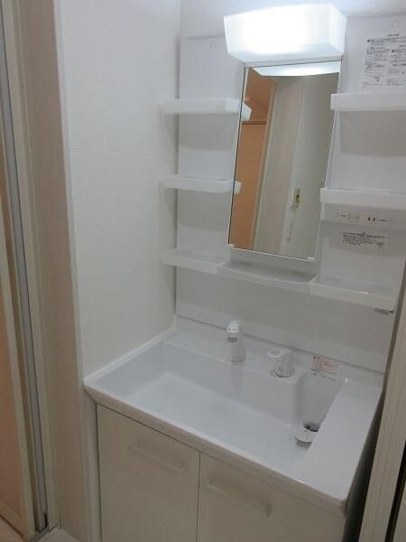 洗面設備　☆忙しい朝には欠かせない洗面所です☆