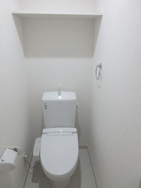 トイレ　☆コンパクトで使いやすいトイレです☆