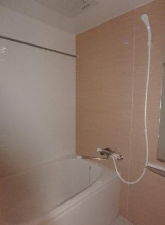 バス・シャワールーム　清潔な浴室！