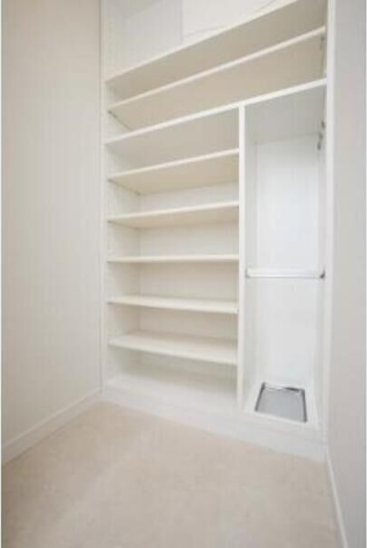 収納　初期費用分割可★ご希望の場所まで無料送迎サービス付♪