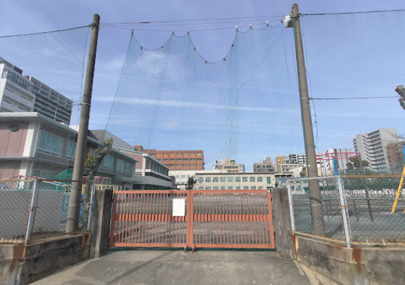 小学校　名古屋市立葵小学校（小学校）まで293m