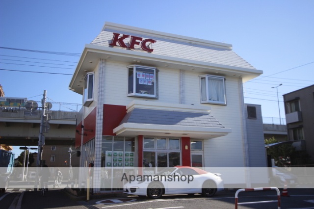 飲食店　ケンタッキー（飲食店）まで985m