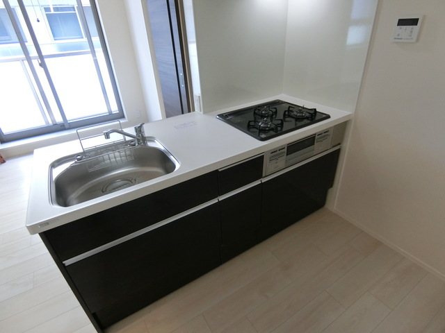 キッチン　★グリル付きガス3口システムキッチン★