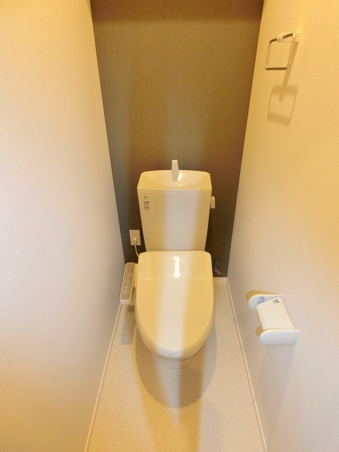 トイレ　★シャワー付きトイレ★