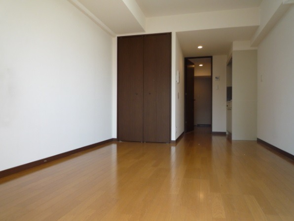 居室・リビング　※他の号室写真になります。