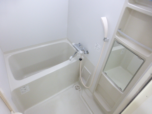 バス・シャワールーム　給湯式バスルーム