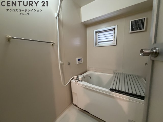 バス・シャワールーム　追い炊き機能付きバスでおすすめ！