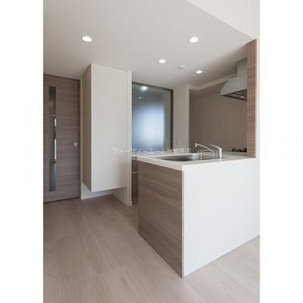 キッチン　《見学予約受付中》設備充実ハイグレードマンション！