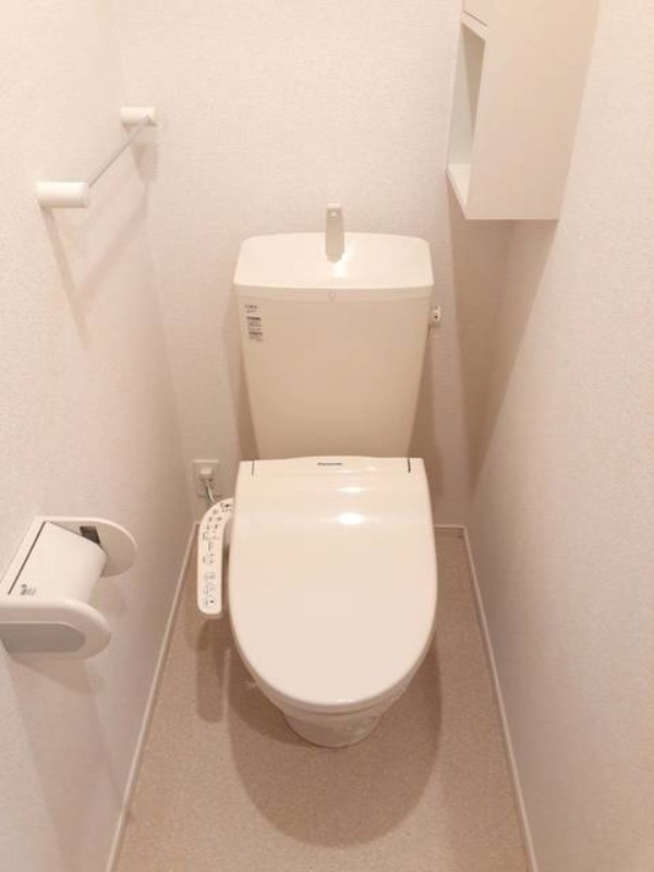トイレ　図面と現状に相違がある場合には現状を優先