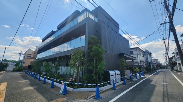 建物外観　建設中