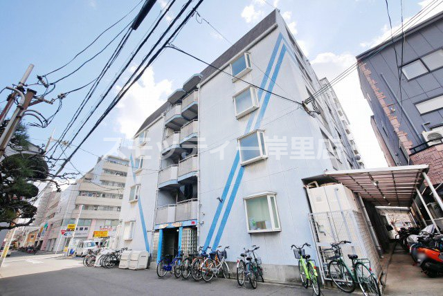 建物外観　ニューロ光使えます