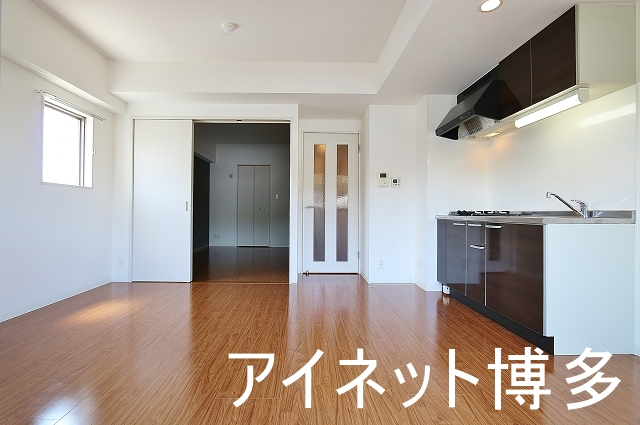 居室・リビング　解放感のあるリビングです