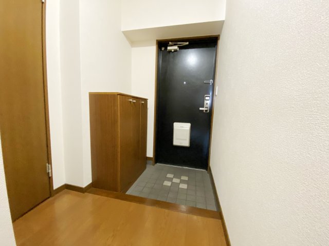 玄関　別号室の参考写真です。