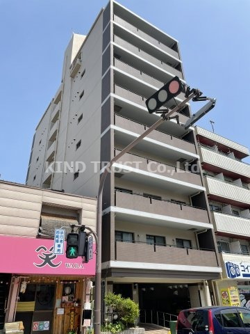 建物外観　落ち着いた雰囲気の外観です