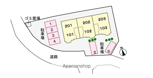 駐車場　駐車場