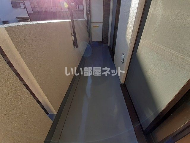バルコニー