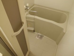 バス・シャワールーム　同タイプ内観です