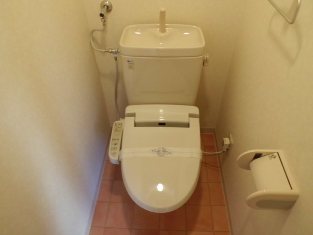 トイレ　同タイプ内観です