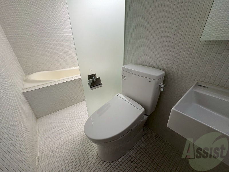 トイレ　トイレです。ウォシュレット付を探している方、おすすめです！