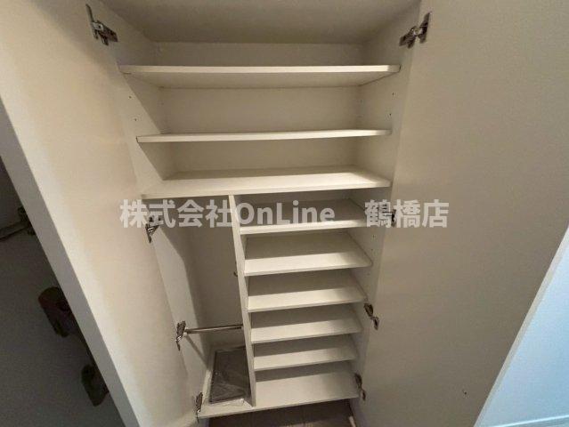収納