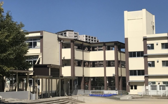 小学校　大津市立平野小学校（小学校）まで600m