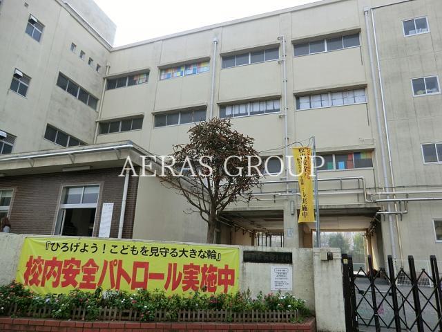 小学校　横浜市立飯島小学校（小学校）まで807m