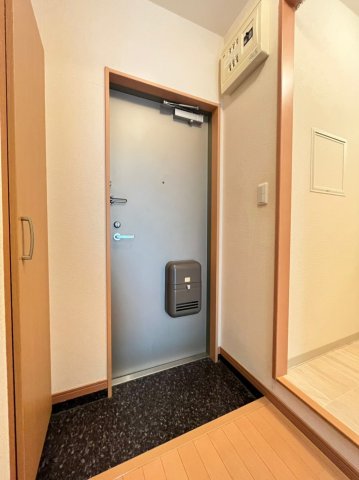 玄関　別号室の写真です。ご参考までに