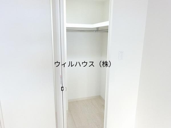 収納　ウォークインクローゼット！
