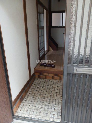 玄関