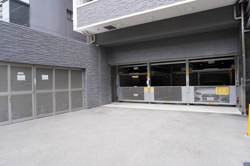 駐車場