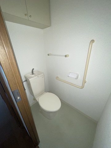 トイレ　別のお部屋の写真です
