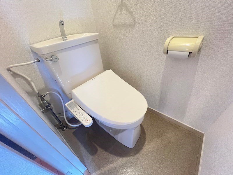 能登フラッツのトイレ写真