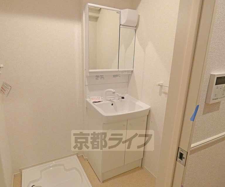 洗面設備　独立洗面台になります！