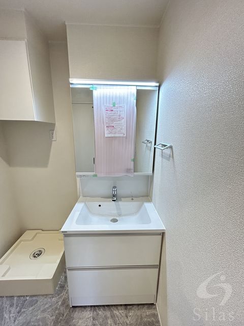洗面設備　同仕様
