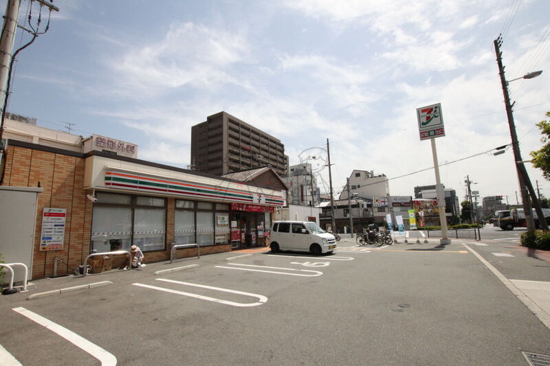 コンビニ　セブンイレブン大阪阿倍野元町店（コンビニ）まで828m