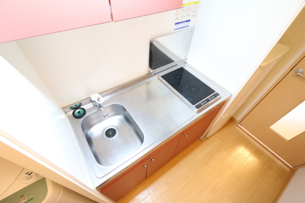 キッチン　キッチンスペースが広いので自炊する方におすすめ！