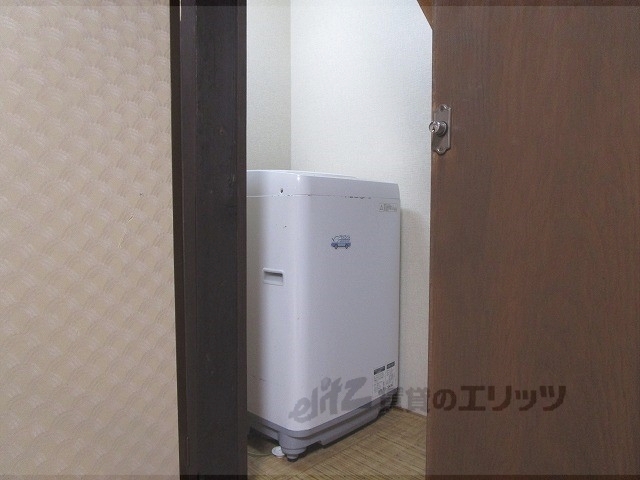 その他部屋・スペース　洗濯機置場