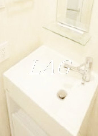洗面設備　独立洗面台です。