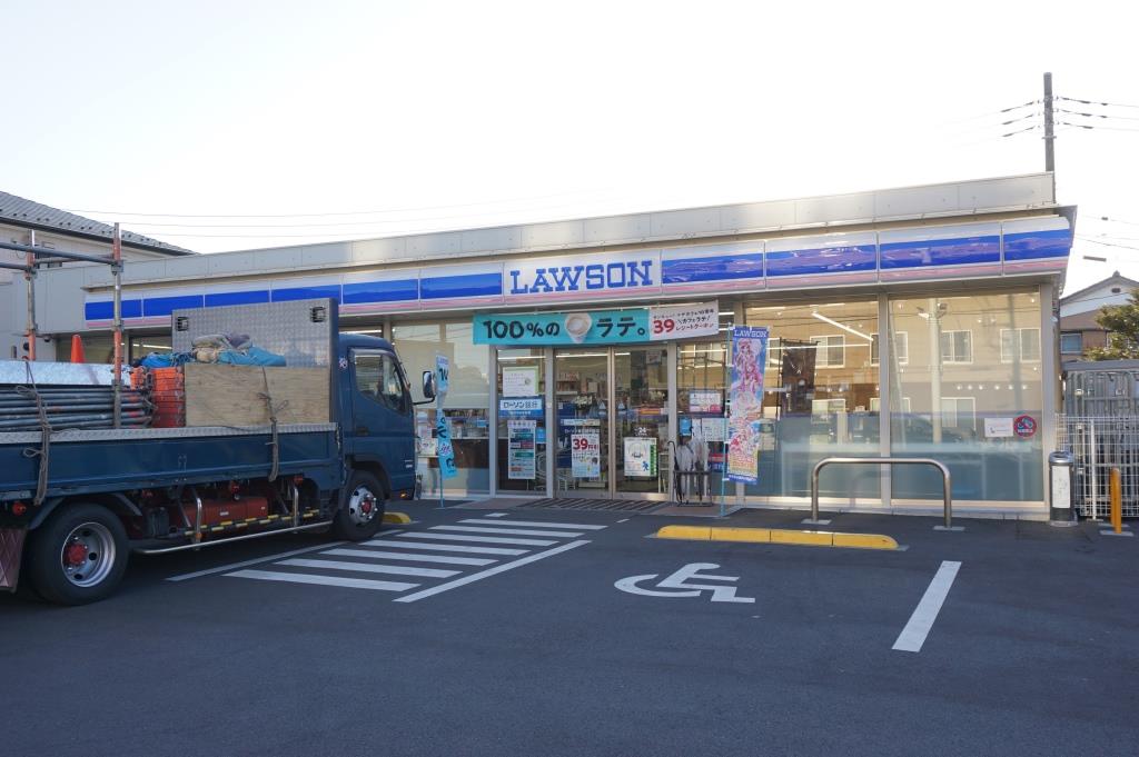 コンビニ　ローソン 春日部牛島店（コンビニ）まで359m