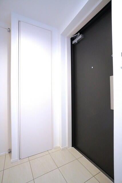 玄関　※写真は同タイプ住戸です。