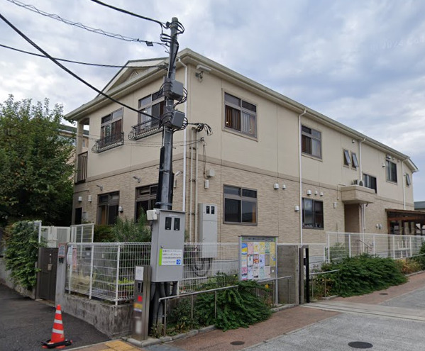 幼稚園・保育園　ひだまり保育園（幼稚園・保育園）まで292m