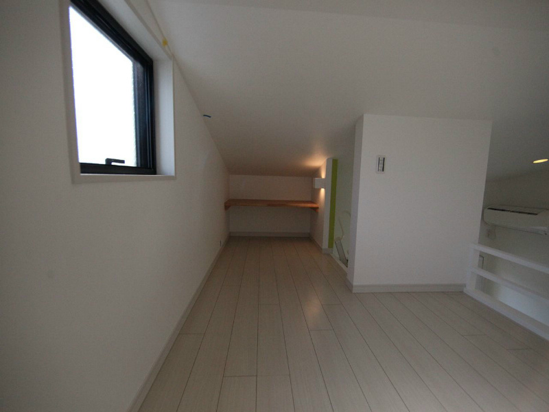 その他部屋・スペース　ロフト4.7帖（収納としてもお部屋しても使えます）