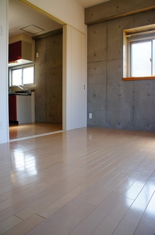その他設備　角部屋で窓も多く光も多く入ります！