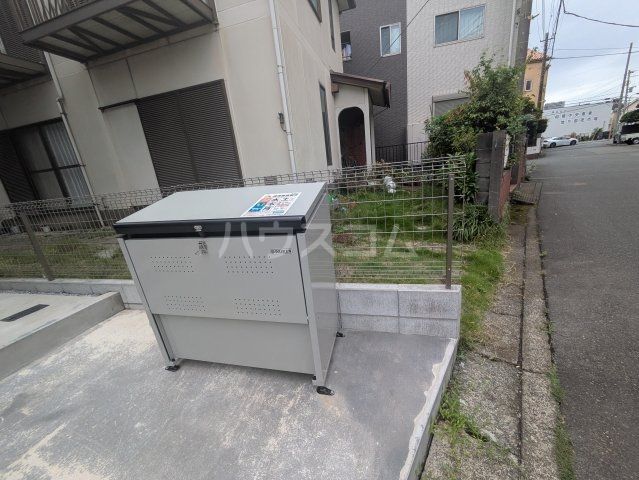 ラトゥール橋本の外観写真