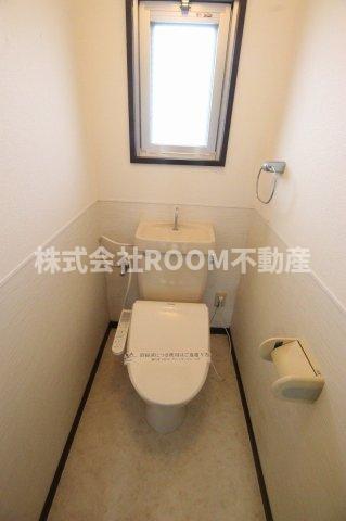 トイレ　コンパクトで使いやすいトイレです