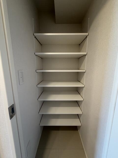 玄関　※参考写真