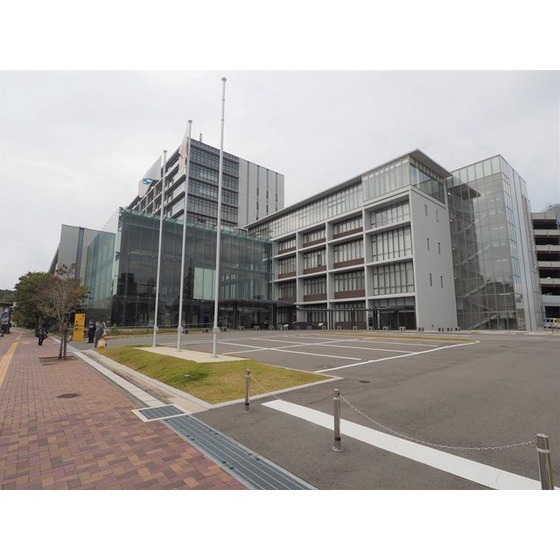 役所　下関市役所（役所）まで812m