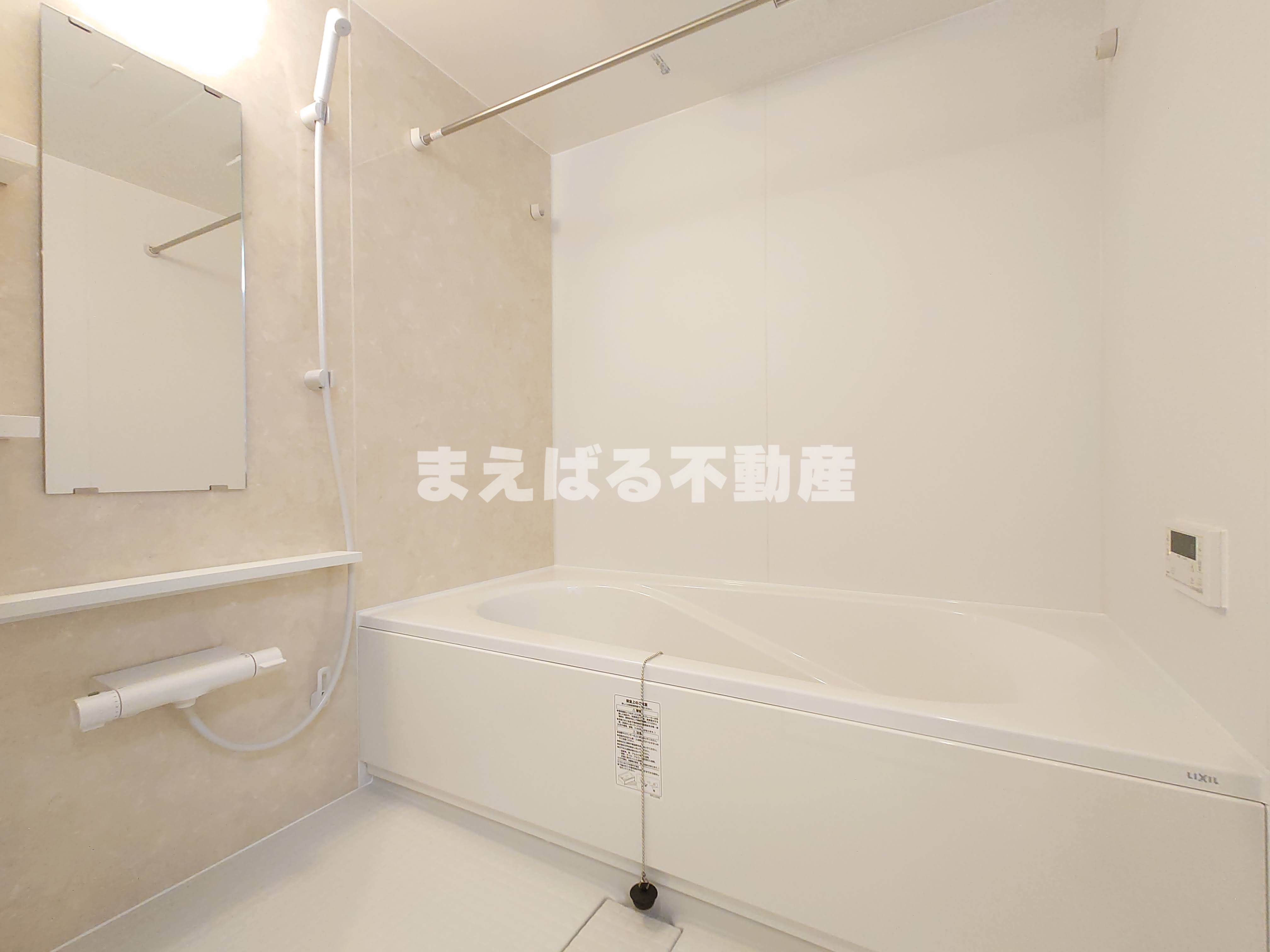 バス・シャワールーム　広いバスルーム※写真別部屋