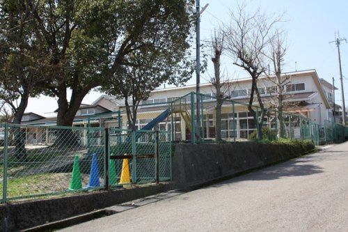 幼稚園・保育園　大津市立和邇保育園（幼稚園・保育園）まで353m