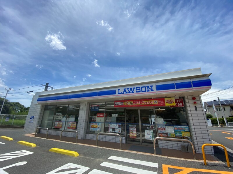 コンビニ　ローソン宗像曲店（コンビニ）まで1620m